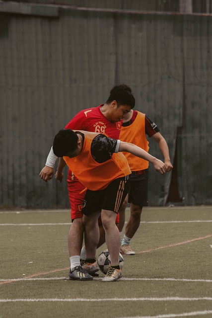 C罗发专访预告片：乔治娜问我要戒指；我资产早就超10亿美元